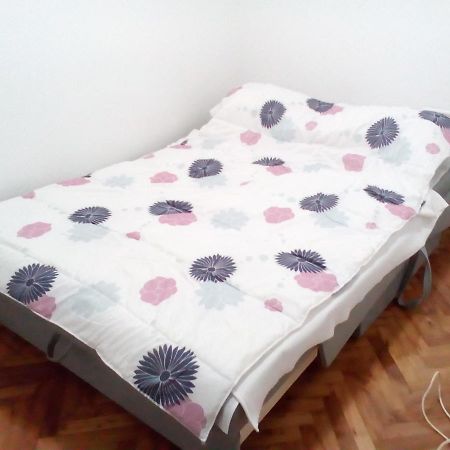 Tami Apartment Novi Sad Eksteriør billede